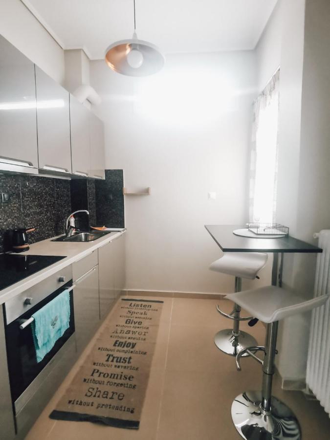 Efrosini'S By The Sea Apartment Chalkís Zewnętrze zdjęcie